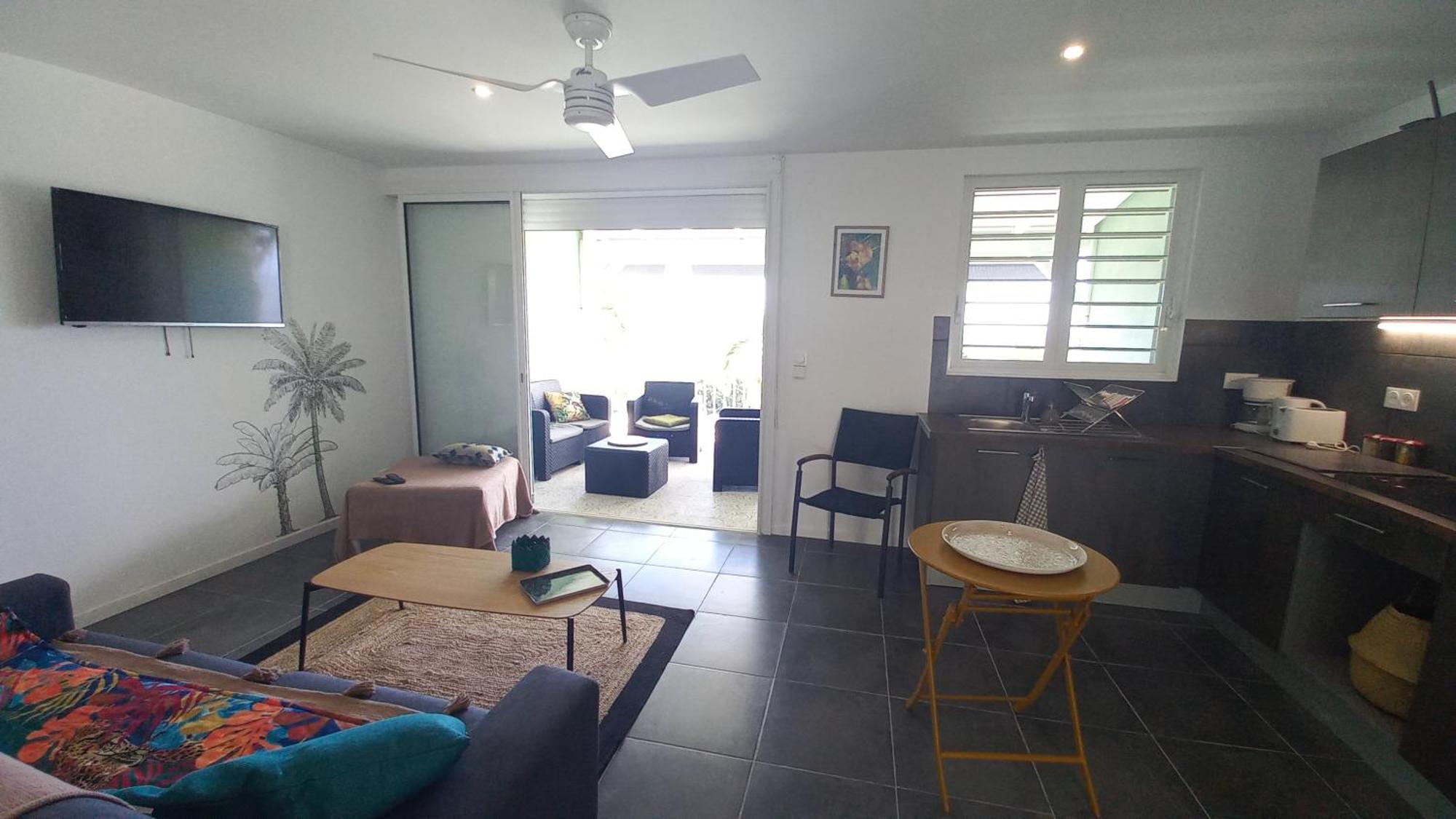 Logements Vue Mer Acces Piscine En Guadeloupe Bouillante Exterior photo